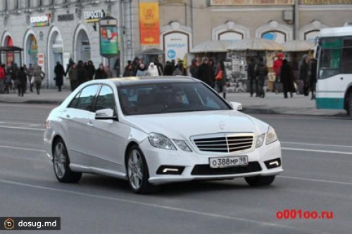 «Синие ведерки» заподозрили основателя «ВКонтакте» в наезде на гаишника