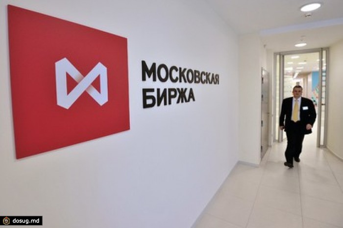 «Коммерсантъ» узнал об обязательной продаже валюты экспортерами