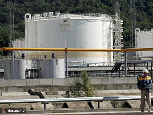 "Бюджетное правило" для цен на нефть внесено в правительство