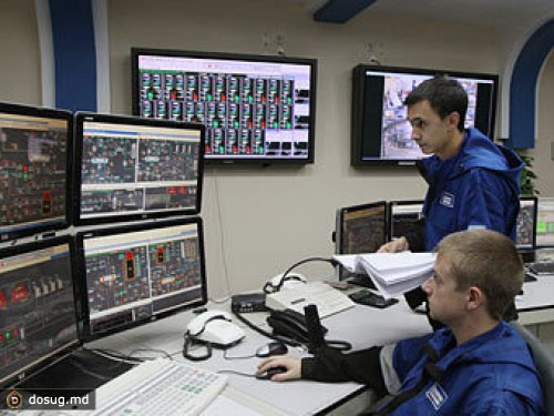 "Роснефть" и "Газпром" заставят использовать на шельфе отечественное оборудование