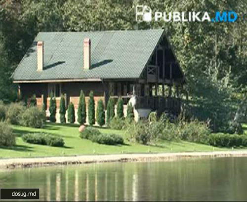 Михай Гимпу ознакомил журналистов с владениями бывшего президента страны Владимира Воронина