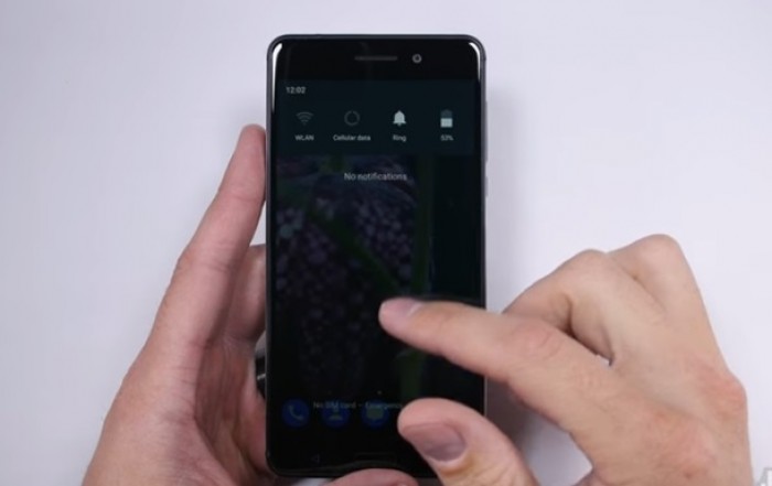 Новую Nokia 6 испытали на выносливость
