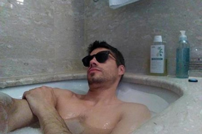 «Король Tinder» сколотил состояние на одиноких богатых женщинах и был пойман