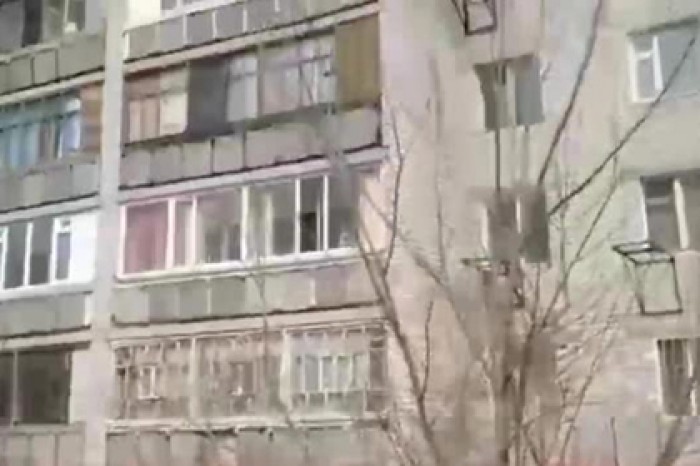 На Иртыше взорвали лед и заодно выбили стекла в домах
