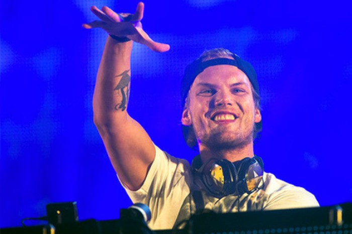 Раскрыта причина смерти диджея Avicii