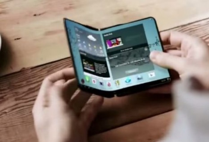 Samsung может представить складной смартфон в начале 2019 года
