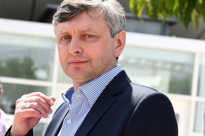 Украинский режиссер назвал русских необразованными уголовниками