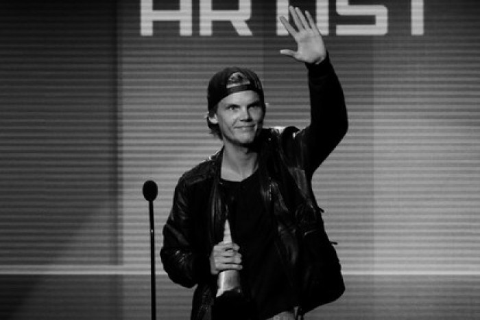 Умер диджей Avicii
