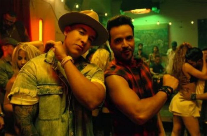 Двоих 18-летних граждан Франции обвиняют во взломе Despacito