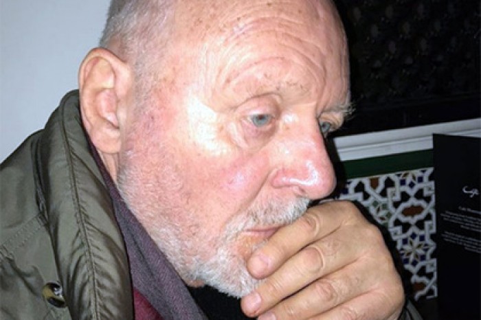 Энтони Хопкинс стал похож на бомжа