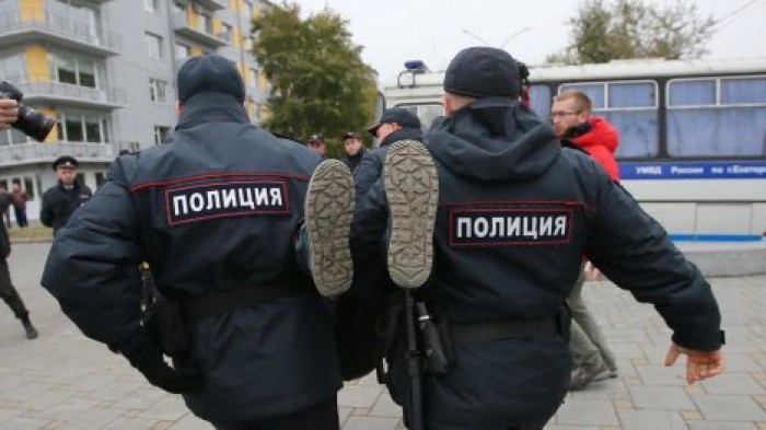 Пьяный москвич избил пенсионерку и дважды пырнул ее шилом