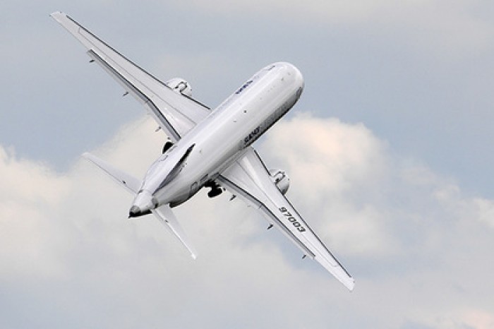 РЭЦ договорился о поддержке поставок SSJ-100 и MC-21 в Африку
