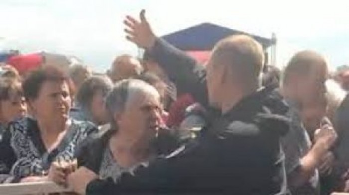Воронежские пенсионеры устроили давку из-за Киркорова