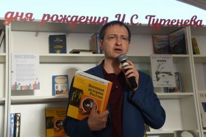 Мединский рассказал об устранении прежних «идеологических кренов»