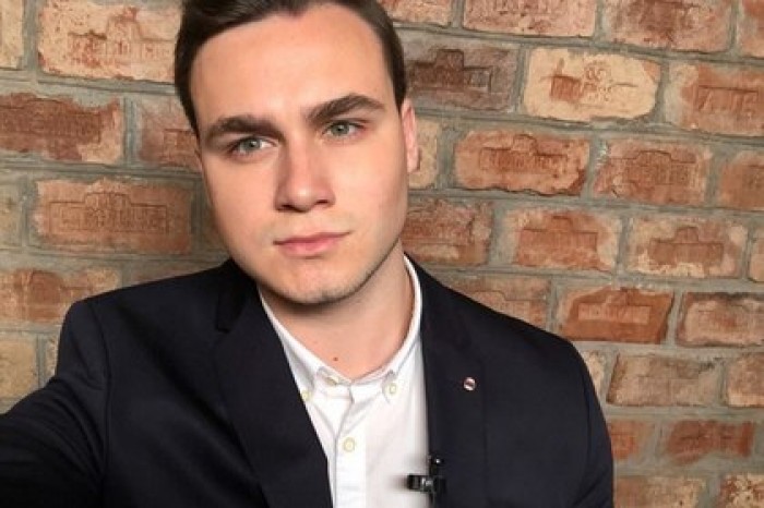 На блогера Николая Соболева напали возле студии