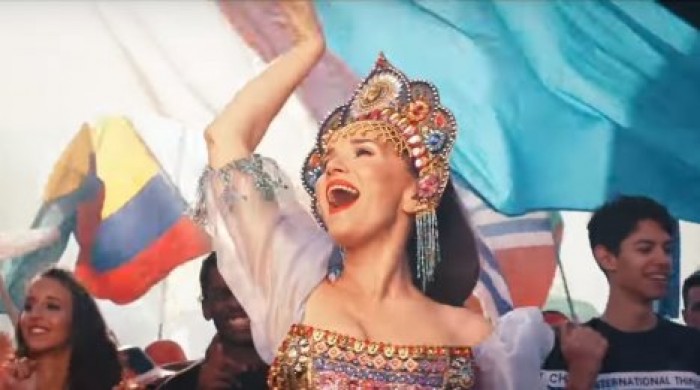Наталия Орейро спела на русском в новом клипе в честь ЧМ-2018