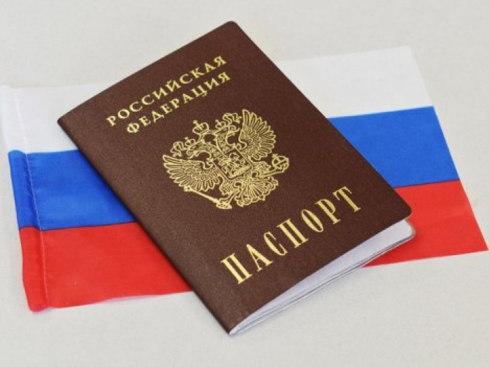 Около 1,5 миллиона российских паспортов оказались недействительными: в МВД заявили об ошибке