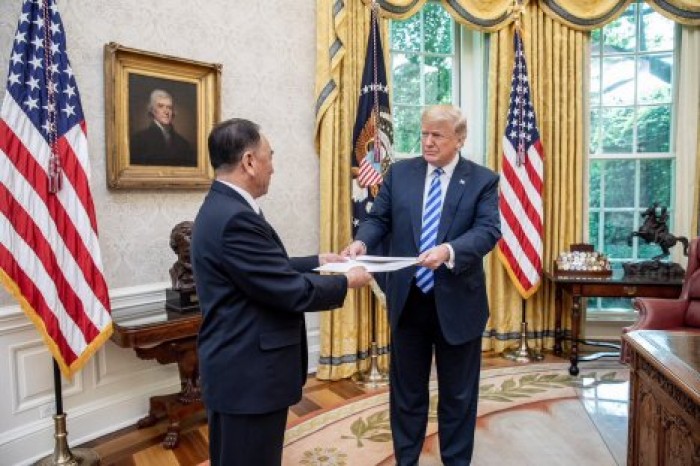Посланник Ким Чен Ына привез в Белый дом письмо Дональду Трампу