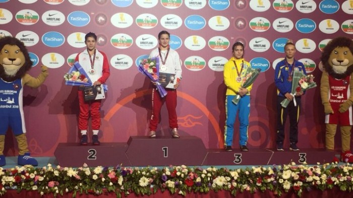 Уроженка Страшен завоевала серебряную медаль на чемпионате Европы по борьбе
