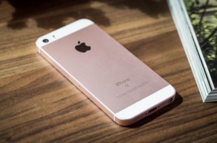В Apple сообщили о спаде спроса на iPhone