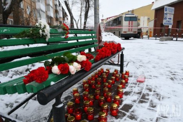YouTube заблокировал канал пранкера, сообщавшего о 300 жертвах пожара в "Зимней вишне"