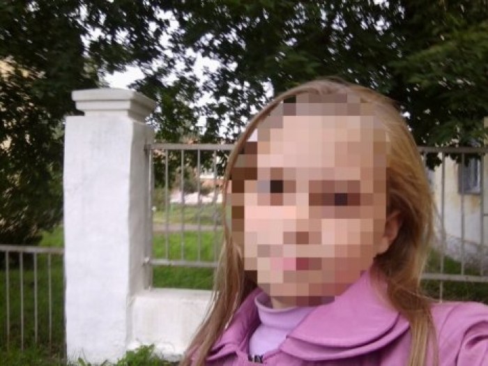 "Называли жирной": Мать умершей от голода девочки обвинила во всем ее сверстников