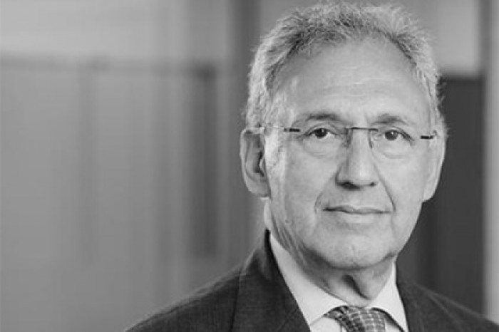 Умер самый известный продавец 2014 года