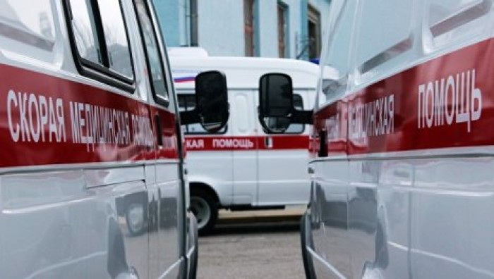 В Амурской области дети попытались спасти падавшего с 4 этажа мужчину 18+