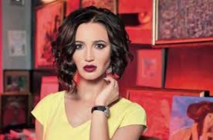 Бузову высмеяли за пресс из Photoshop