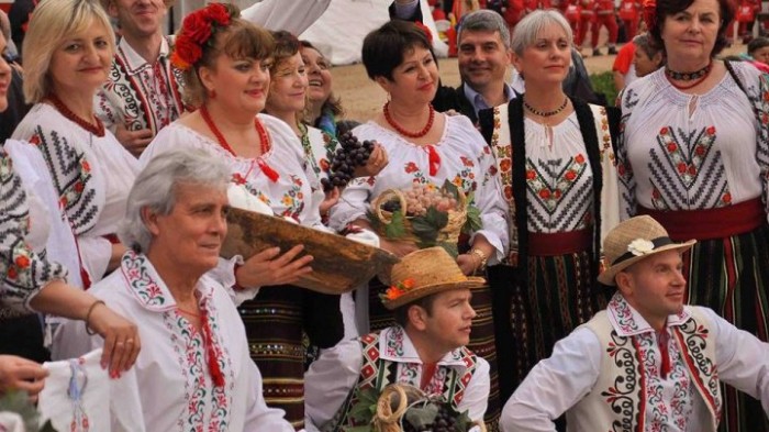 Фольклорный фестиваль прошел в селе Лалова Резинского района