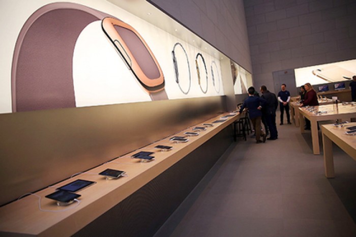 Стоимость Apple превысила 1000000000000 долларов