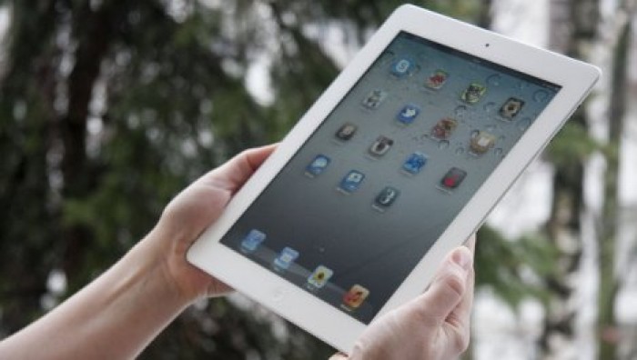 Три человека пострадали от взрыва iPad в Амстердаме