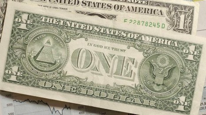 В США отказались убрать с долларов фразу "Мы верим в Бога"