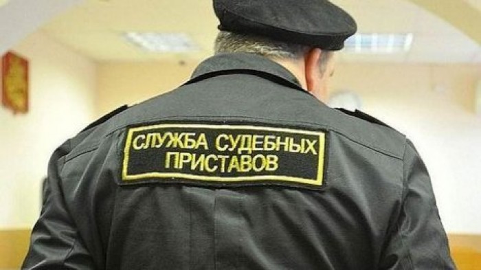 Должник притворился мертвым, чтобы не общаться с судебными приставами