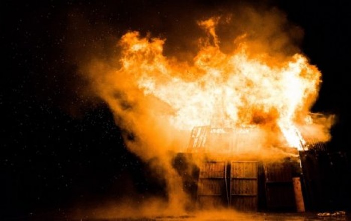 Молнии вызвали пожары в Черновицкой области