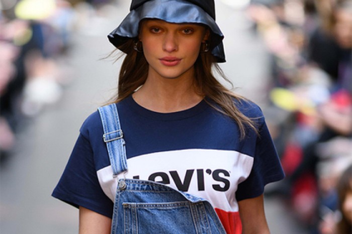 Раскрыт секрет популярности футболок Levi's