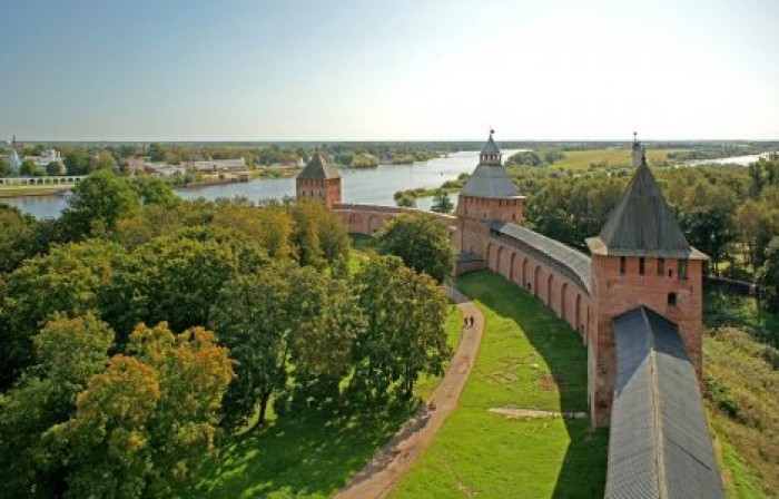 В Великом Новгороде найден "зеркальный клад"
