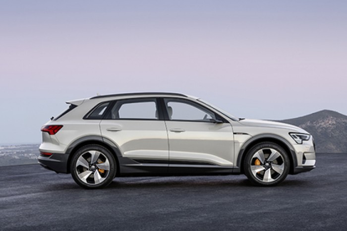 Audi начал выпускать электромобили