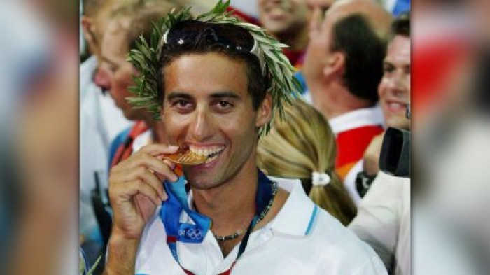 Единственный олимпийский чемпион из Израиля намерен продать свою золотую медаль
