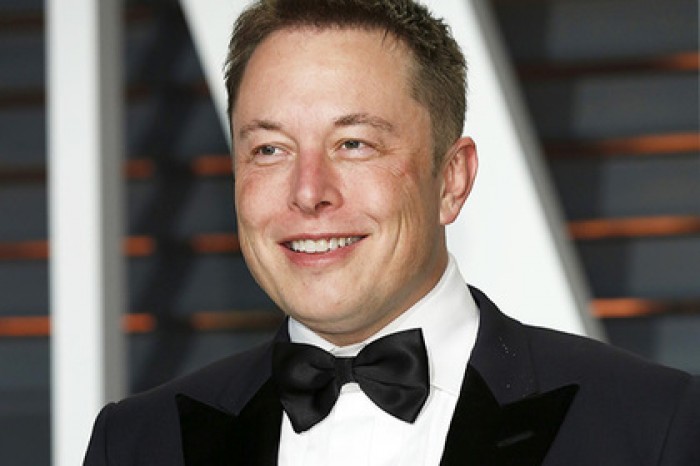 Илон Маск увеличил долю в Tesla
