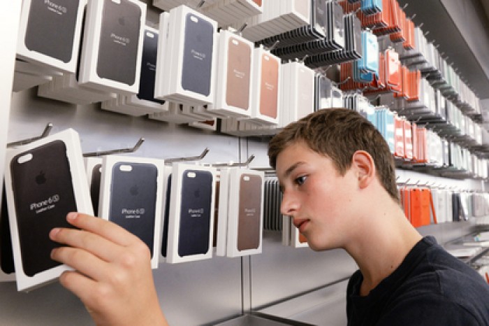 IPhone взорвался в кармане московского студента