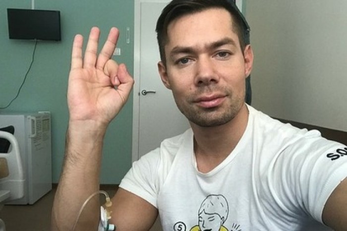 Певец Стас Пьеха попал в больницу