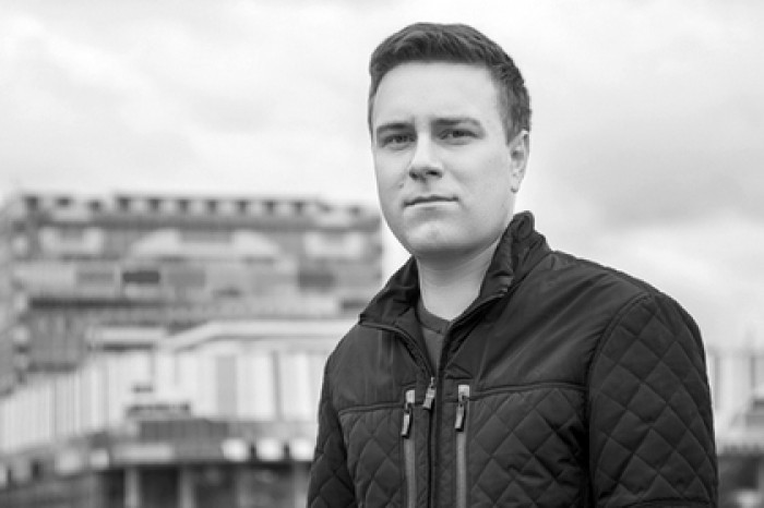 Получивший известность после избиения корреспондент НТВ покончил с собой