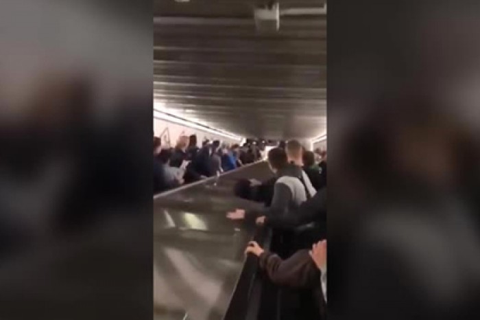 Появилось новое видео обрушения эскалатора с россиянами в римском метро