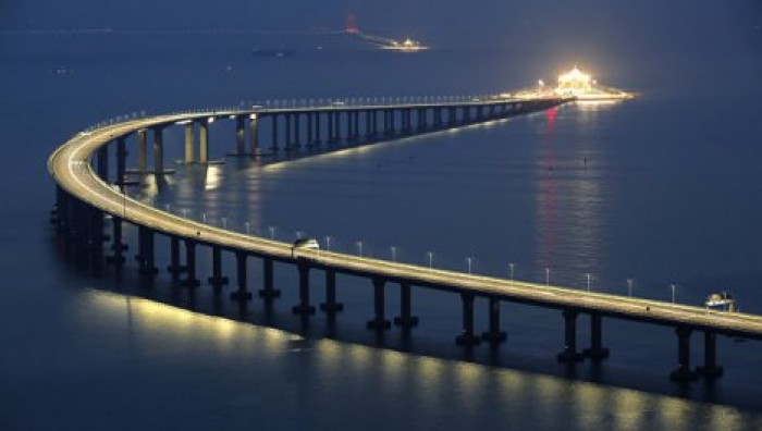 В Китае открыли самый длинный в мире морской мост