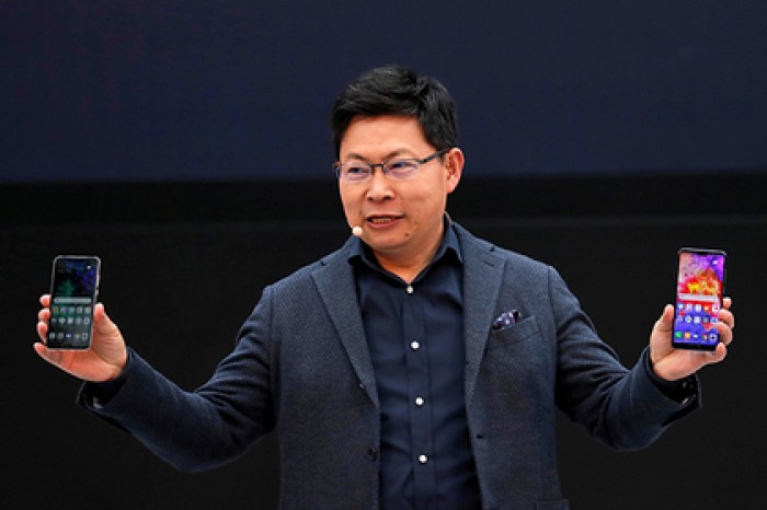 Apple и Samsung захотели лишить господства