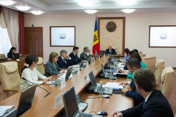 Бюджетникам повысят зарплату