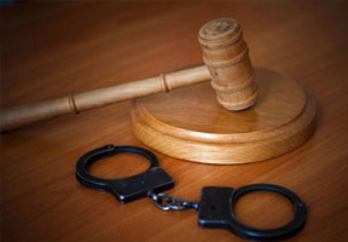 DOI BĂRBAŢI AU FOST CONDAMNAŢI LA 10 ANI DE ÎNCHISOARE PENTRU TRAFICUL DE DROGURI ÎN MOLDOVA