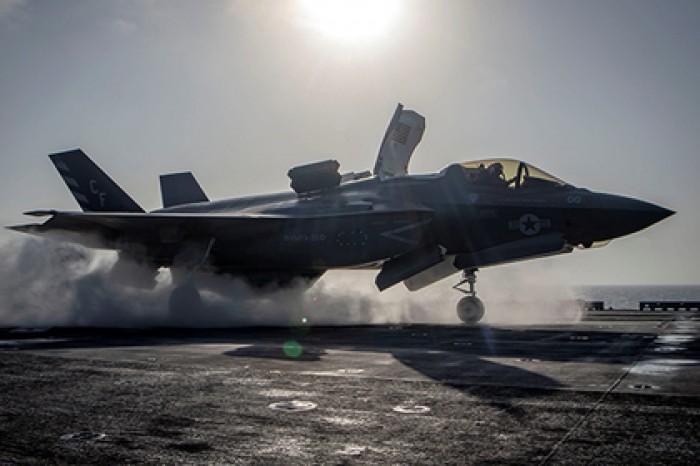 F-35B повоюют без оружия