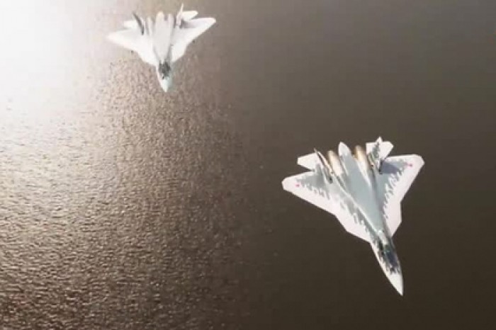 Проход Су-57 на сверхмалой высоте попал на видео